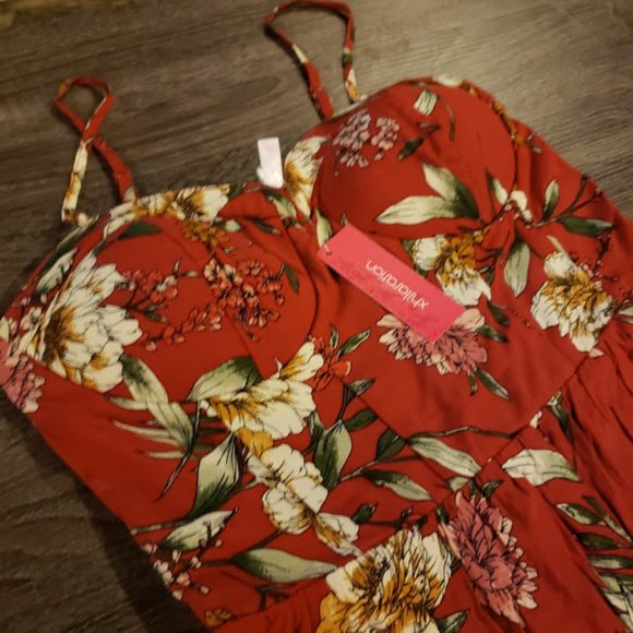 NEW! Floral Print Strappy Bra Cup Red Jumpsuit - Picture 3 of 4